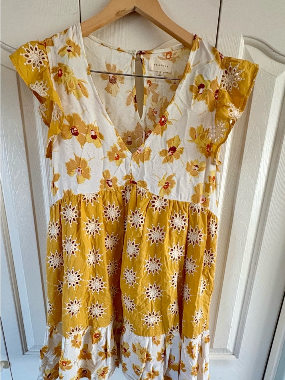 MELLODAY  M White/ Golden Yellow Eyelet Side Pockets Ruffle Dress Boho  Hippie